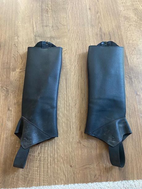 Detske jazdecke chapsy, 134