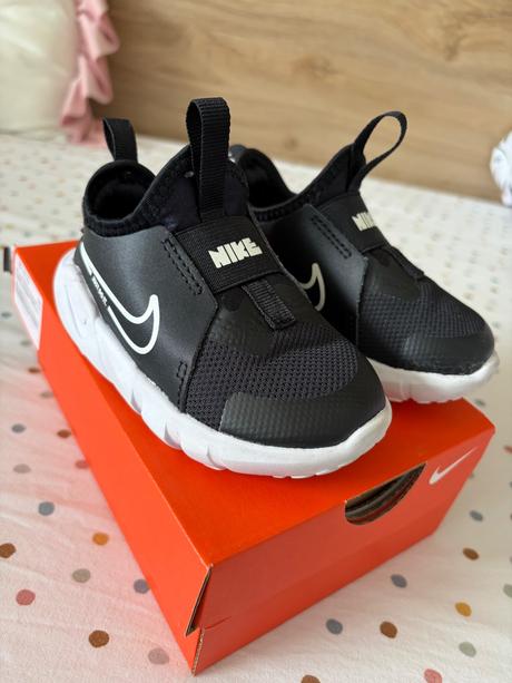 Nike tenisky, nike,22
