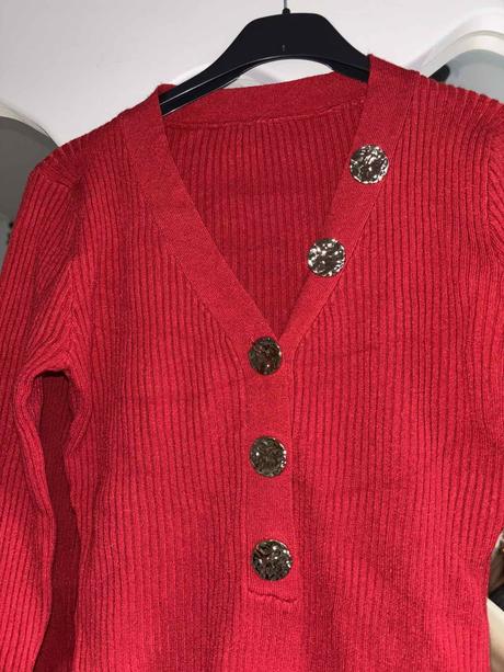 Červený svetrík s/m, s