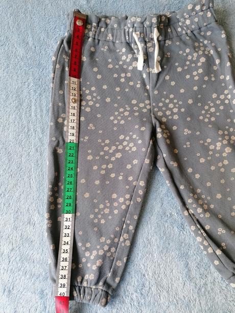 Modré kvietkovane teplaciky, h&m,80