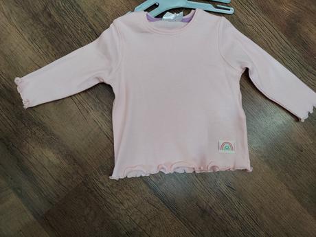 Tričká a svetrik, 68–80