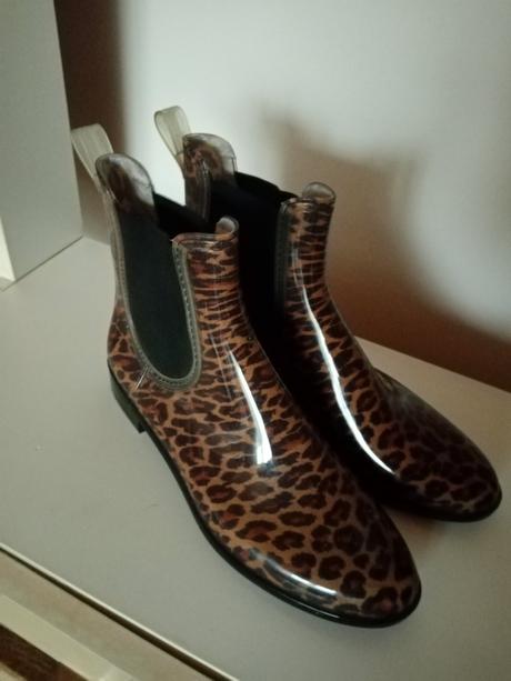 Gumáky s leopardim vzorom, 40