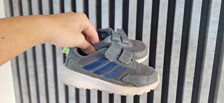 Tenisky, adidas,26