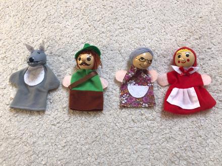 Manusky - cervena ciapocka - super stav, 