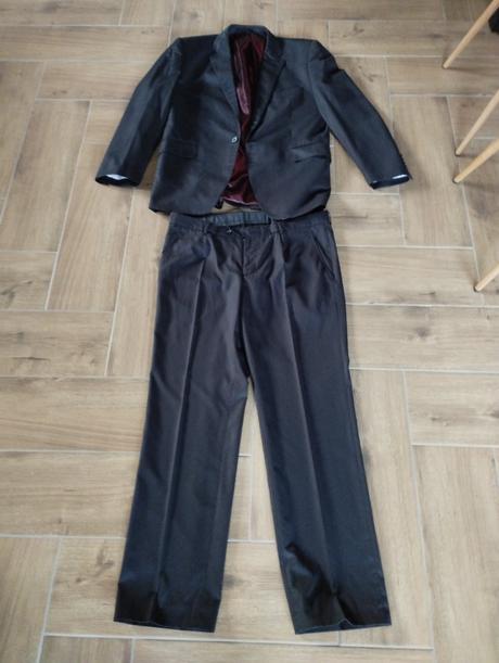 Štýlový pánsky oblek tmavý 182, 182