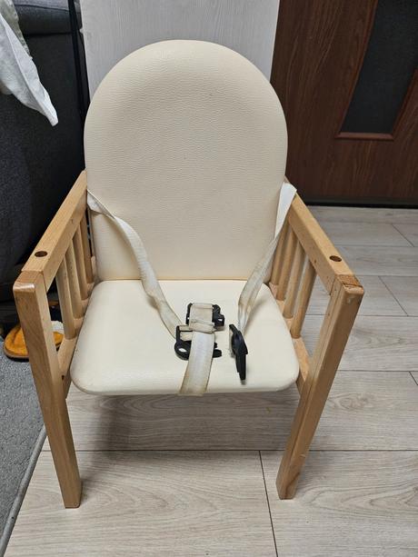 Stolicka na krmenie, new baby