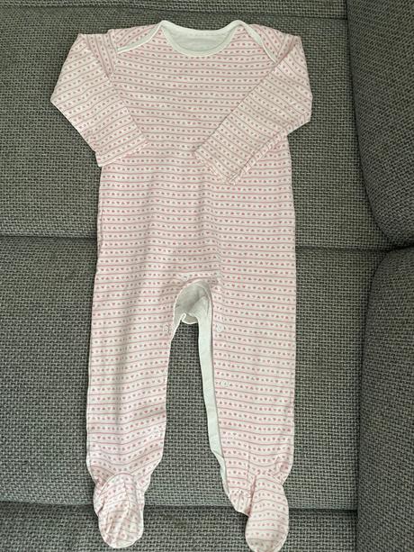 Pyžamo v. 92, tesco,92