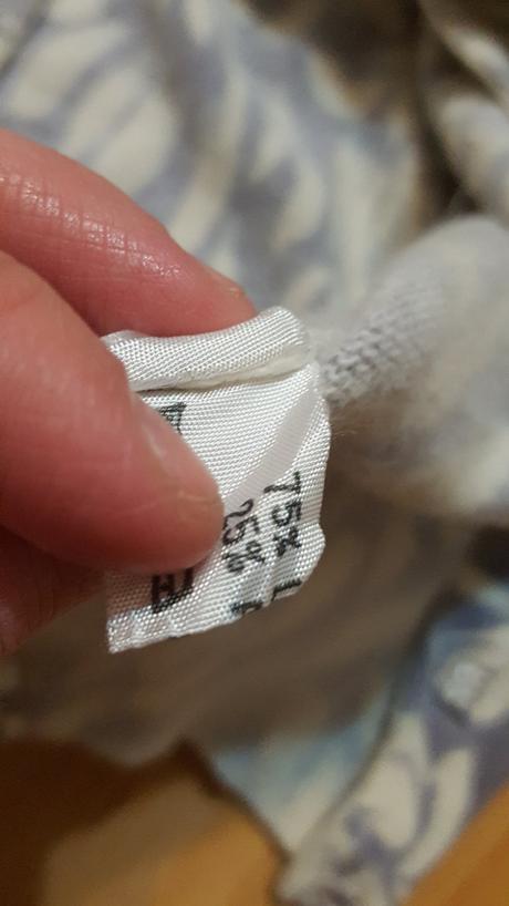 Sveter s perličkami z angorskej vlny, l