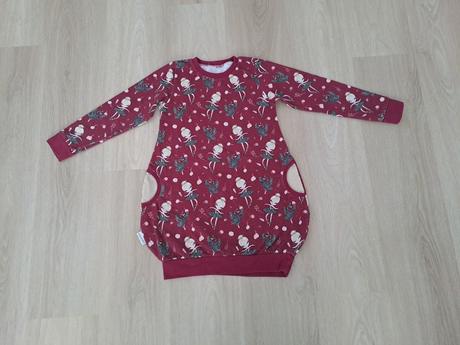 Balónové šaty, 122