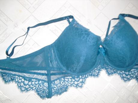Luxusna podprsenka tyrkysova krajkovana, 85b