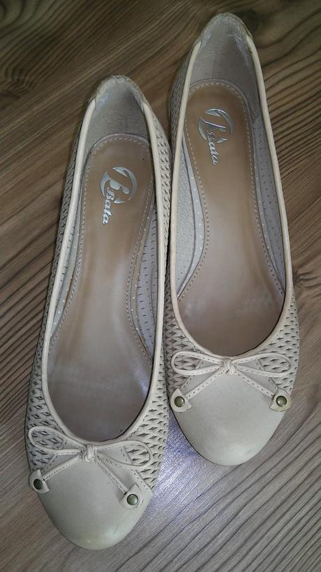 Kožené béžové topánky na platforme, zn. baťa, baťa,39