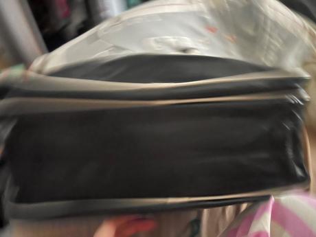 Converse velka taska na a4 cierna priestranna, converse