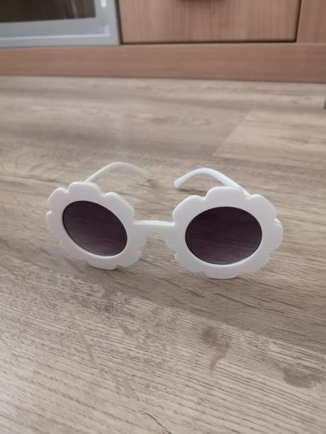 Slnečné okuliare pre dievčatko, reserved