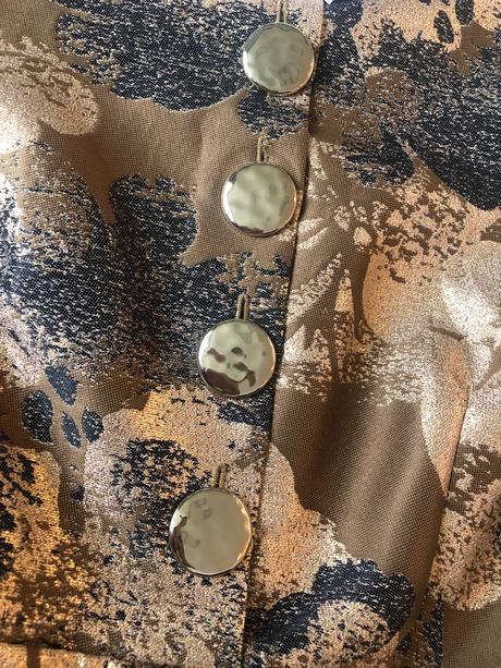 Spoločenské luxusné šaty, 34