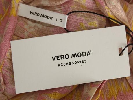 -plážové broskyňovej farby vero moda veľ. m, vero moda,l