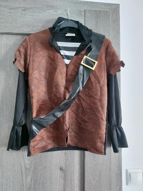 Oblecenie na karneval, 116