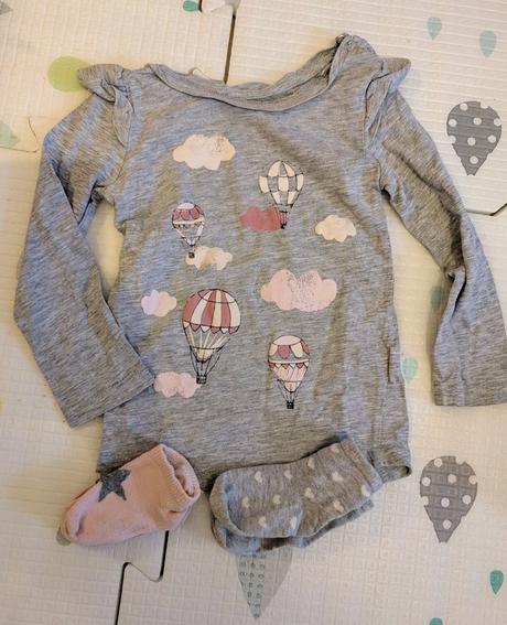 Set tričiek s dlhým rukávom a ponožiek s pančuškam, 86