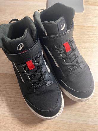 Detská športová obuv playventure resist, decathlon,37