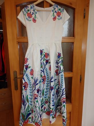 Slávnostné rozkvitnuté šaty veľ. l, l