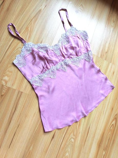 Tielko z hodvábu, m