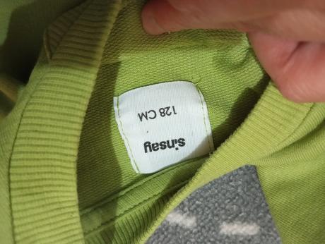 2x zelené tričko, sinsay,122