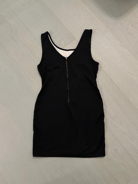 Elegantné šaty zo španielska, m