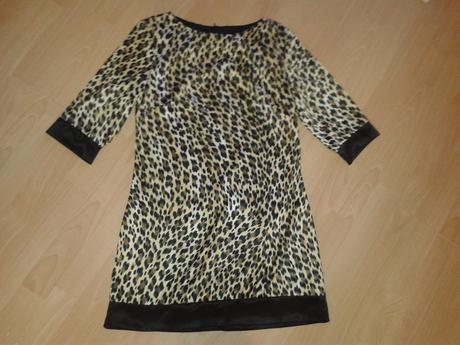 Leopardia satenova tunika, 38