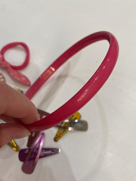 Čelenka, gumičky, sponky,