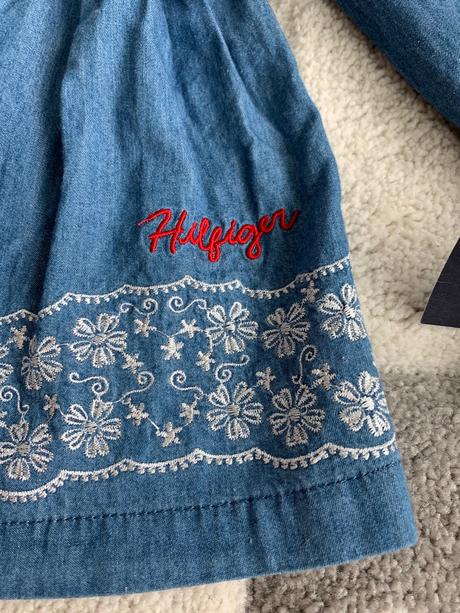 Dievcenska tommy hilfiger saty nové, tommy hilfiger,92 / 98 / 104