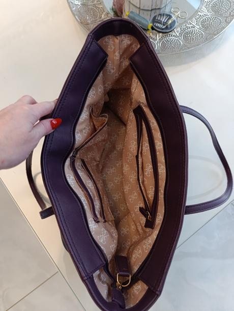 Guess kabelka, guess