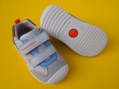 Detské kožené topánky biomecanics, 21 / 22 / 23 / 24 / 25