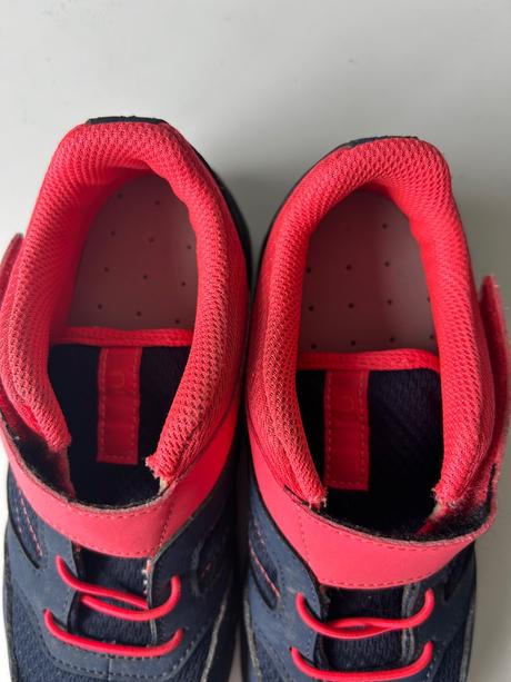 Outdoorová / turistická obuv na leto, quechua,33