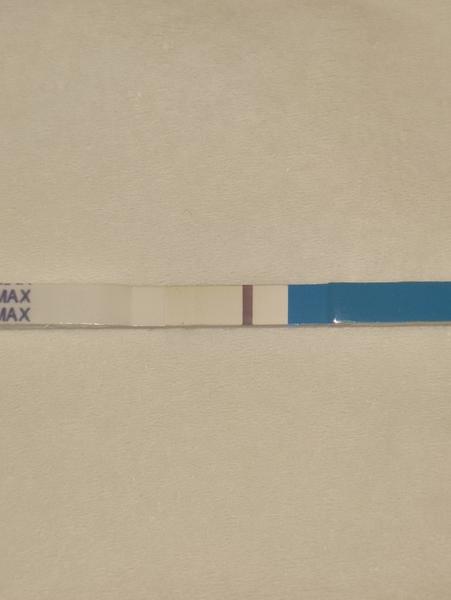 Kanálik alebo čiarka