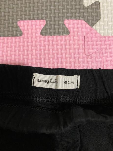 Čierne legíny, sinsay,92