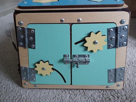 Montessori trezor busykids, 