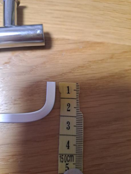 Úchytky na skrinky 4x, 