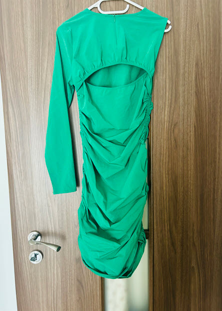Krásne asymetrické šaty značky zara, zara,m