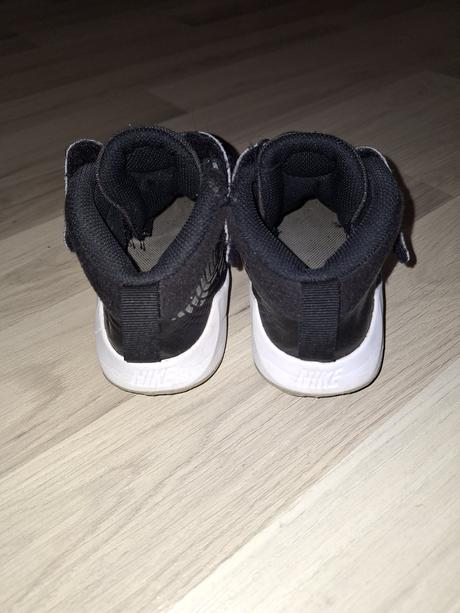 Prechodne botasky, nike,35