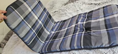 Vankúš na záhradný nábytok, 