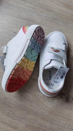 Next tenisky, next,28