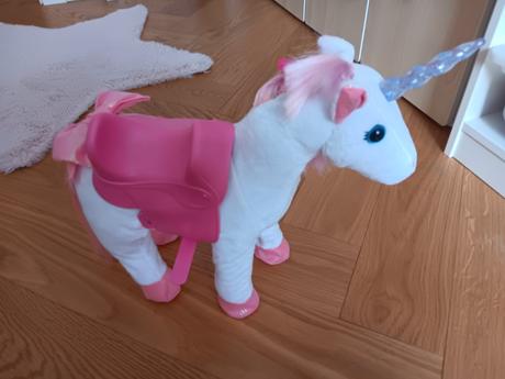 Jednoročné baby born,