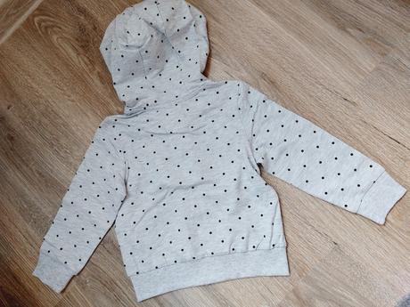 Mikina bodkovaná, 92