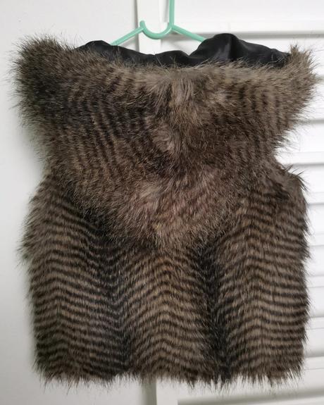 Kožušinová vesta, m