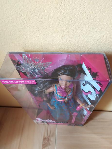 Barbie nová ovp fashionistas swappin' styles artsy, 