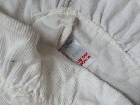 Menčestrové šaty, disney,62