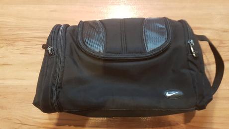 Väčšia kozmetická taška zn nike, 