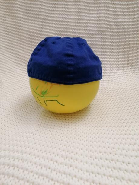 Šiltovka, converse,128