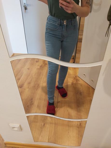 Rifle s vysokým pásom., sinsay,36