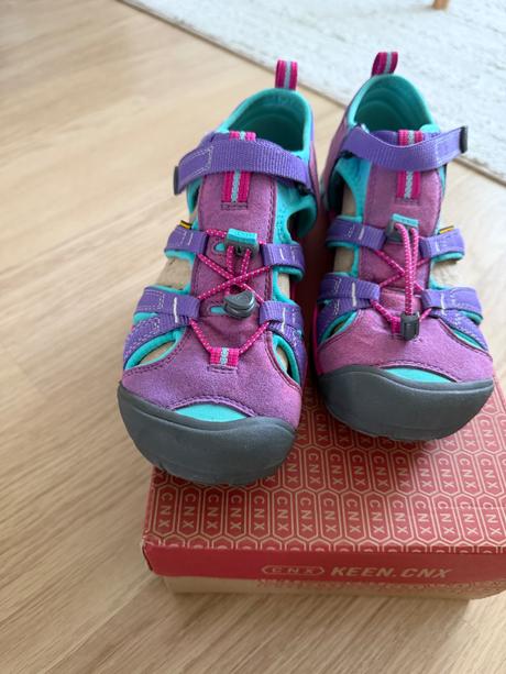 Sportove sandale, keen,38