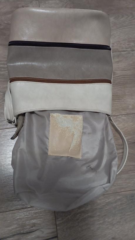 Krásna kvalitná kabelka,